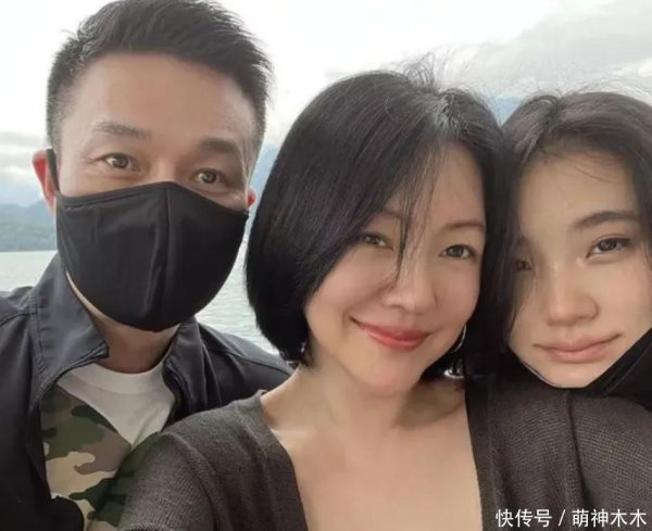 海顺优配 小S冠夫姓引热议，怀了孕才嫁进许家发誓生男孩，对着肚子叫大哥